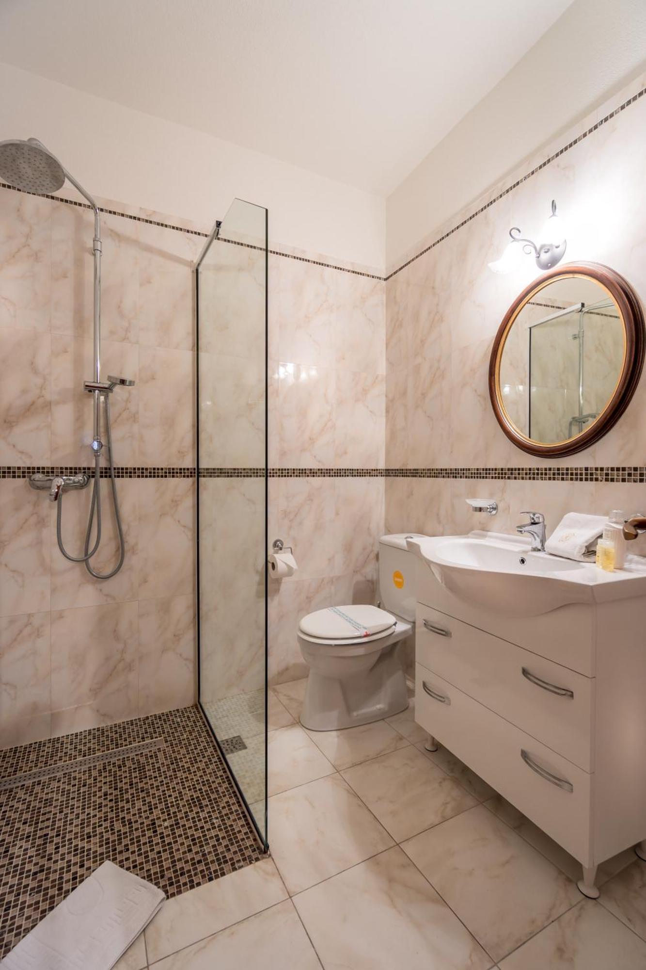 Apartments Leo Kotor Pokoj fotografie